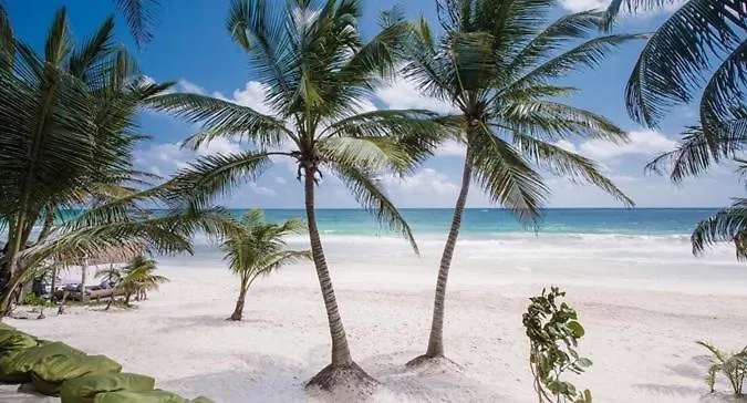 Beachfront * Tulum