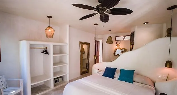 Beachfront Holiday home Tulum