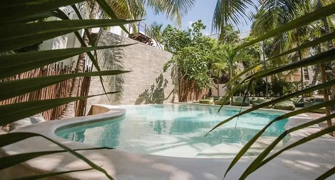 Beachfront * Tulum